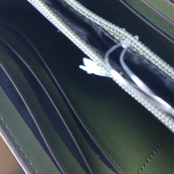 SALE‼️🥰Kate Spade Continental Wallet! (NEW) - Picture 7 of 16